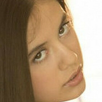 Brunette Lucy Nude