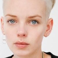Dorith Mous Nude